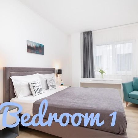 Charlotte Piata Unirii - Free Private Parking 2Bedrooms Apartment Oradea Exterior foto